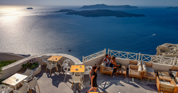 The Highlights of Santorini with wine tour 8-H